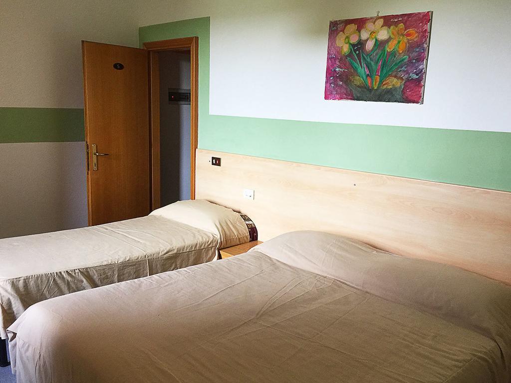 Albergo Ristorante La Torretta Castiglione dei Pepoli Bilik gambar