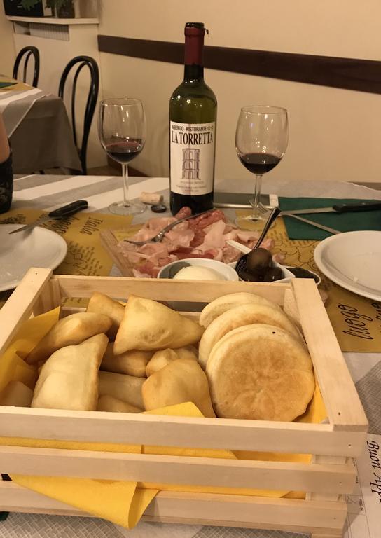 Albergo Ristorante La Torretta Castiglione dei Pepoli Luaran gambar